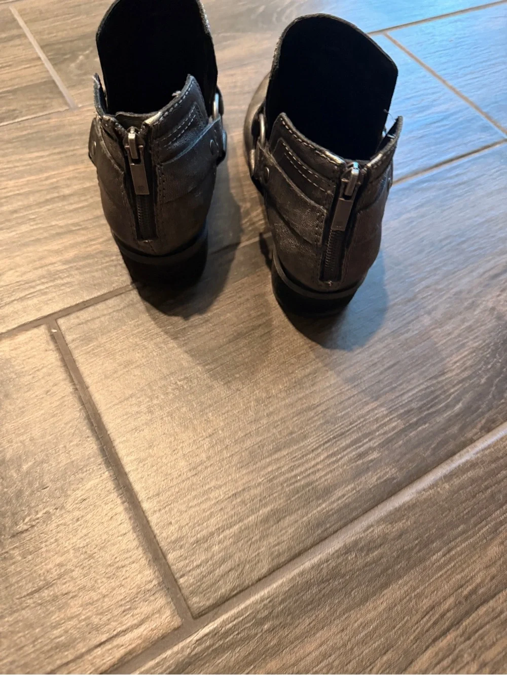 Lucky Brand Metallic Gray Ankle Boots